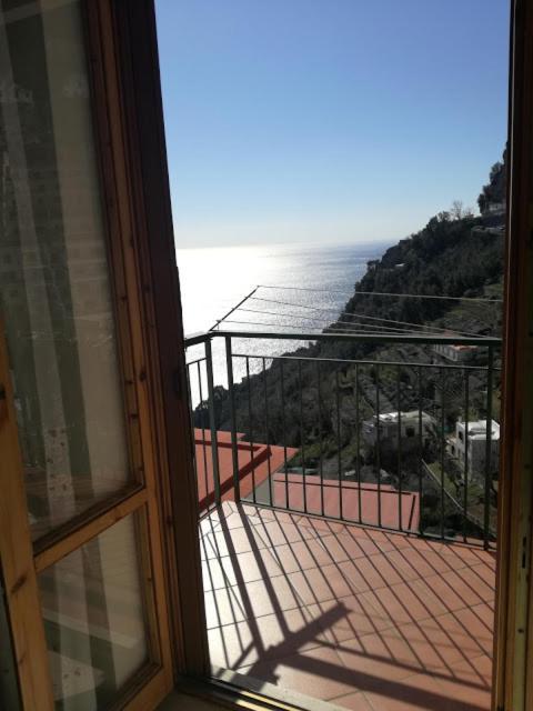 Domus Gaia Bed and Breakfast Amalfi Exteriör bild